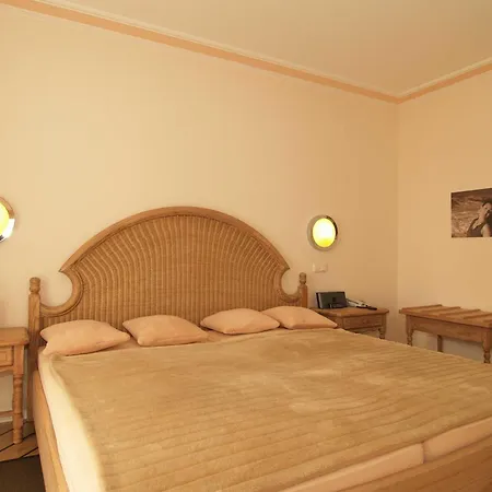 Residenz Waldkrone Turm-suite 215 *