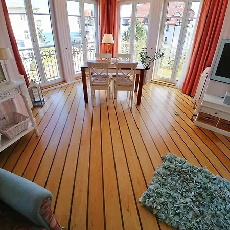 Residenz Waldkrone Turm-suite 215 Apartment